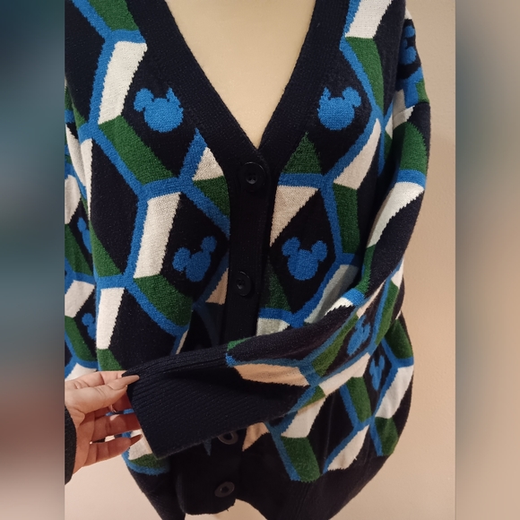 ZARA Disney Mickey Mouse Sweater - Picture 7 of 11